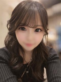 春乃あみ