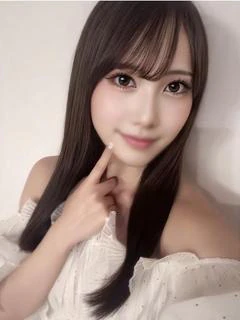 楠美ひなの