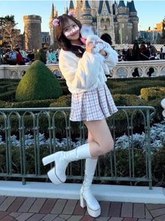 みな
