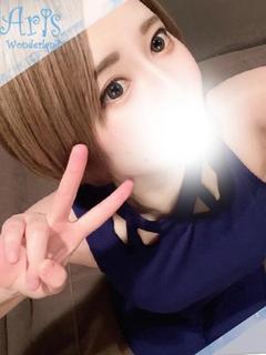 あめ【天真爛漫巨乳美女】