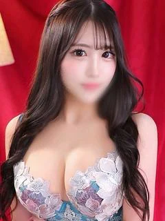 雫音（しずね）