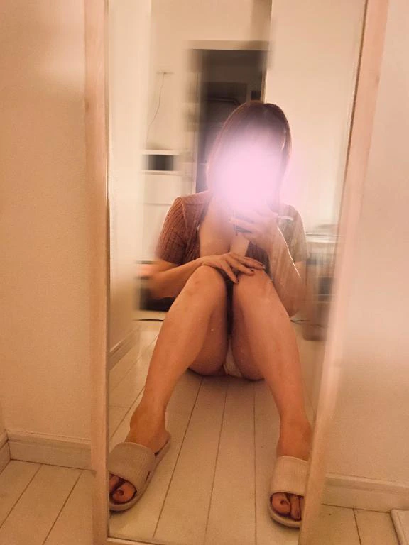 エッチな事しながら真面目に。