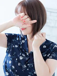 月島 かなこ
