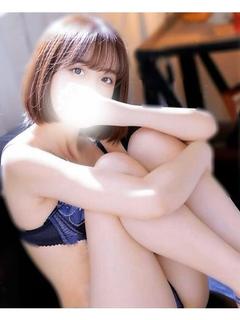 仲村優香　可愛い系新妻