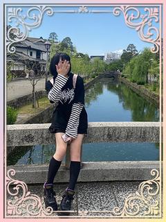 まろ【経験極浅ロリカワ娘】
