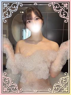 すずな【清楚アイドル系】