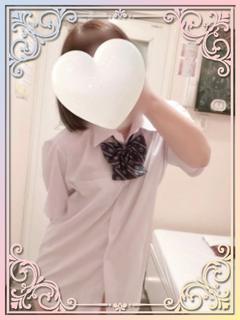 りら【地元×小柄可憐美女】