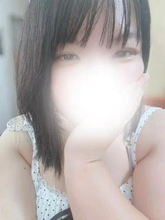 りあ♡新人デビュー