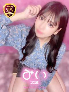 【みい】♡密着好き恋人系美少女♡