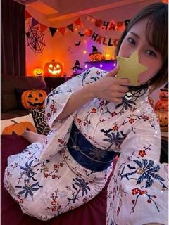 もえ【色白・美肌娘】