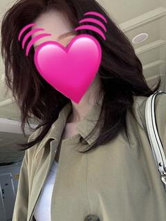 トーリ💗色白巨乳美人