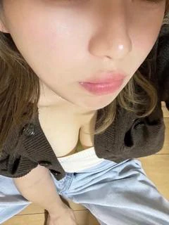 らら💗美脚なエロOL