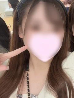 でか乳リナ