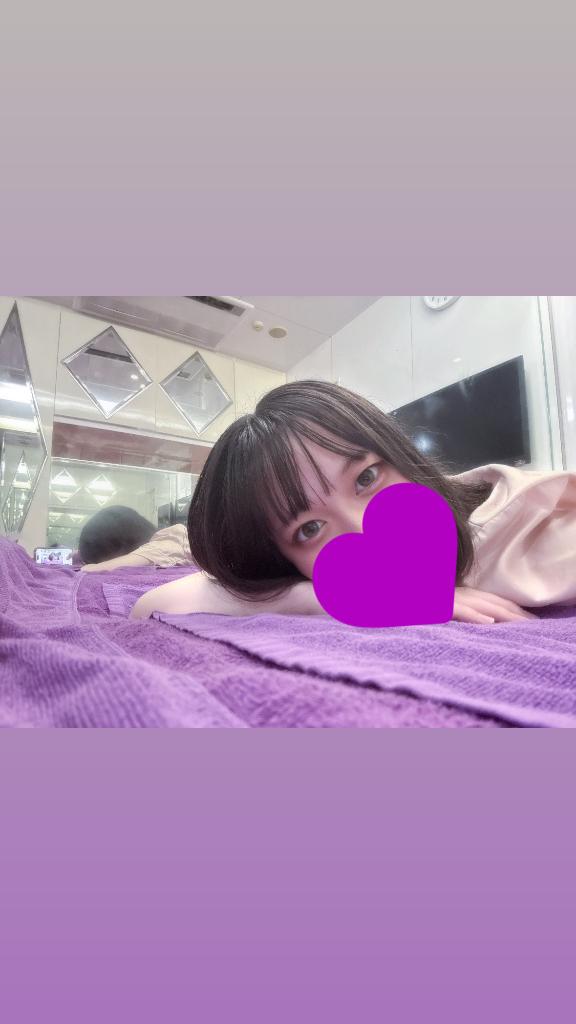 るあ　クリティカルプリティー♡ の 9/8   20:30-24:00 います