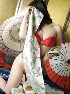 瞳 (ひとみ)