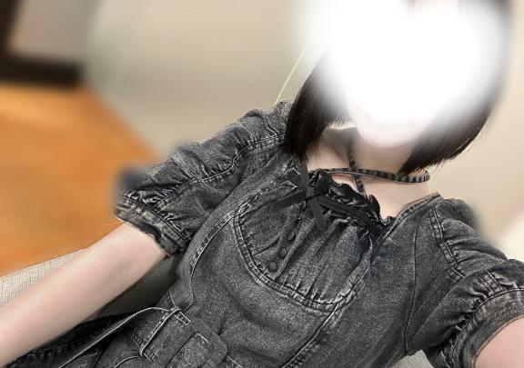 ここな の 明日チェキの日