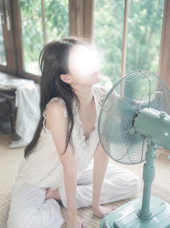はな　正統派S級美女、納得の逸材 の みんな元気？？？