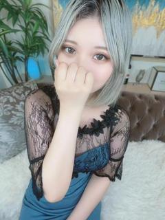 平和 もね