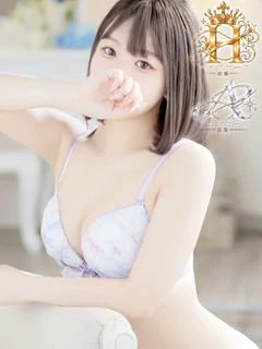 新人りな🔰奇跡の幼妻