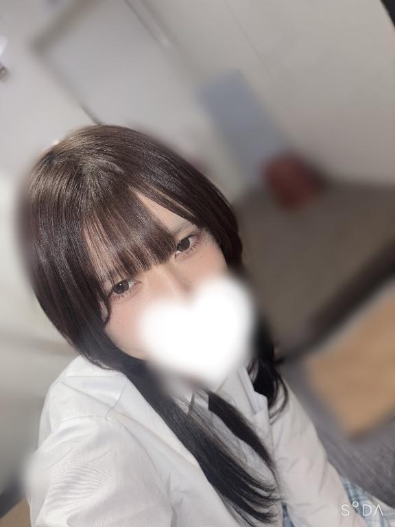 りりあ の ⊂(ᴖ ̫ᴖ  )⊃