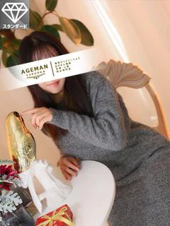 小西まみ