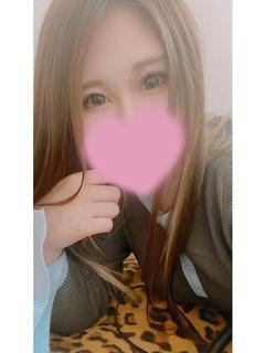桃花 MOMOKA