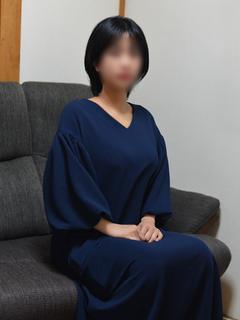 三上 さな◆小さい顔と大きな胸