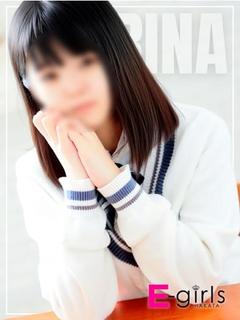 ゆりな
