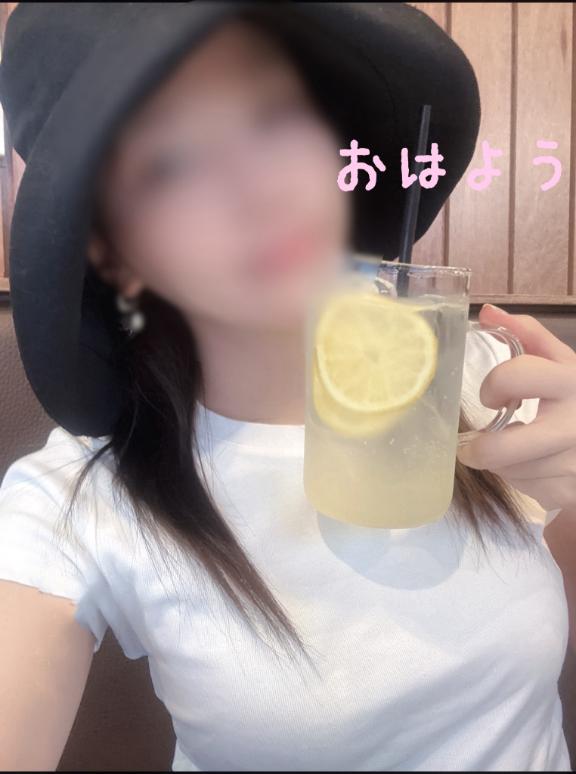 菜々緒(ななお)正統派の綺麗系 の おはようございます🌈
