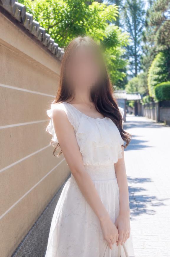 つばき　妖艶な笑みに心奪われます の おはよう♡