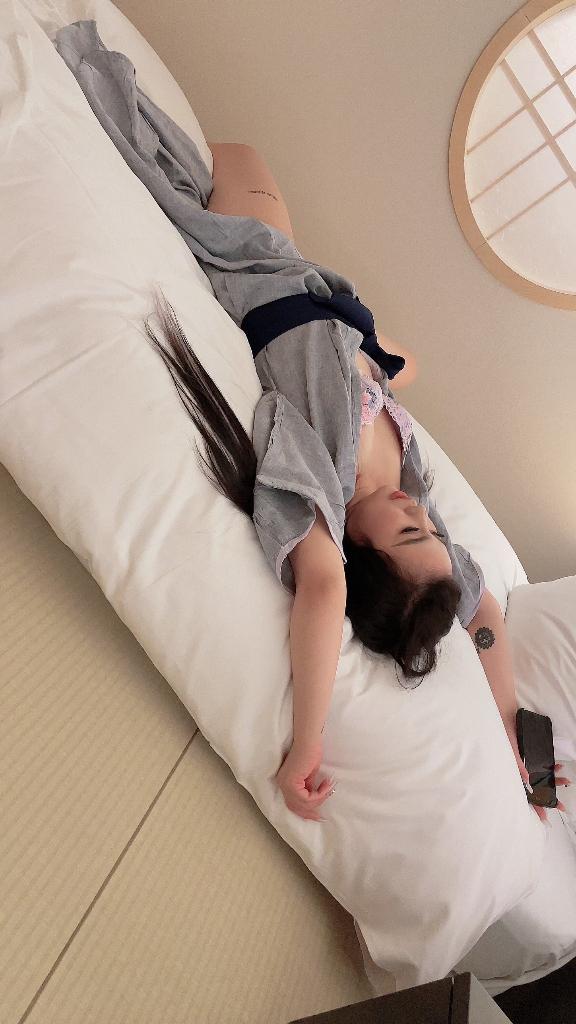 りりあ💗絶対不動のNo.1💗 の ダラダラ〜♡♡♡