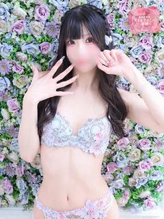 まりな【黒髪清楚のア...