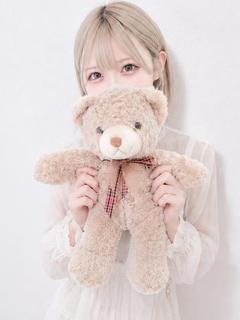あみな　22歳