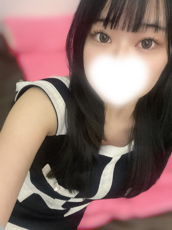 ゆな【全てが黄金比♡】 の 退勤しました！！