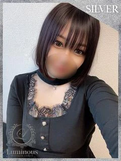マユ