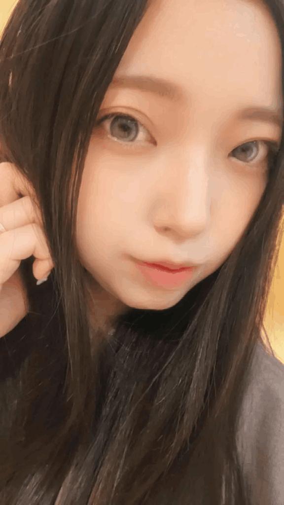 真梨愛(まりあ) の びっくりした笑