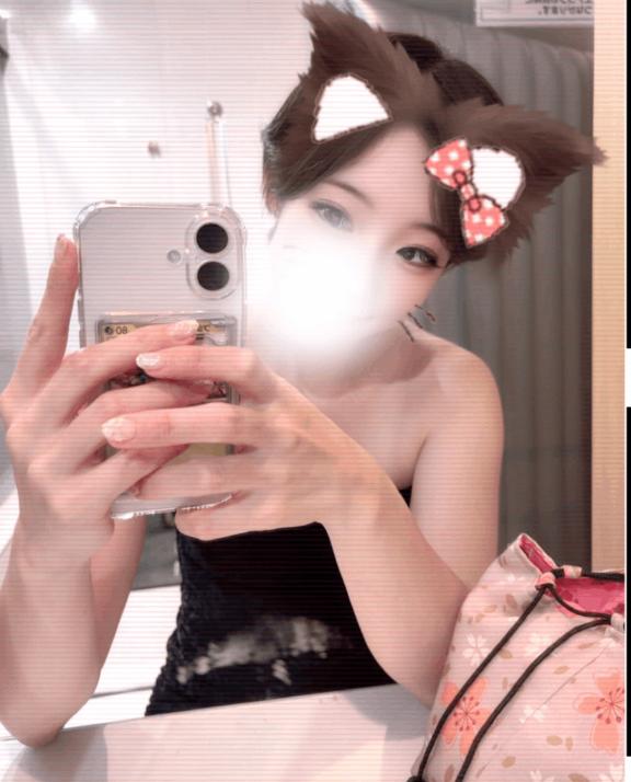 にこ/忘れられない♡ときめき♡ の unari♡♡お礼💛