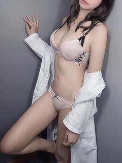 にの