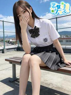 【みみ】小柄細身の妹