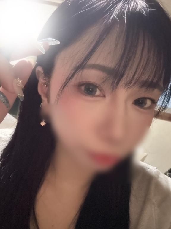 【ましろ】 F乳×ドⅯ×潮吹き♡ の 退勤しました