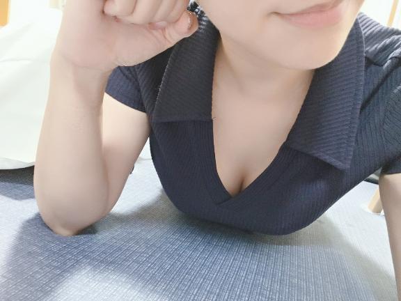 アミ～完全未経験の巨乳美人～ の ごめんね