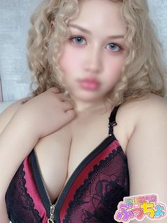 メアリー　♡18歳の金髪美女♡