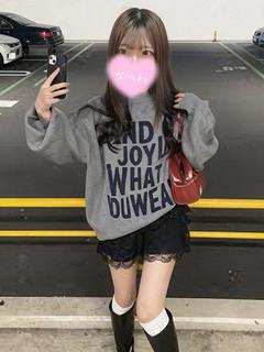 りり　高身長Gカップ美女！