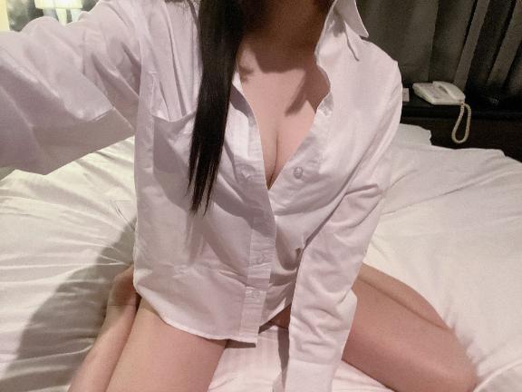 えま　18歳 の おはよう☀️♡