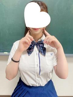 まり　18歳