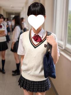 えま　18歳