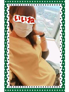 人妻パラダイスのキレカワ系巨乳おぼろ