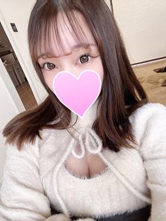 エナ（新人）