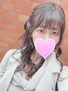 アズサ（新人）