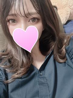 シオリ（新人）